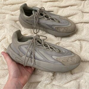 Adidas Originals Ozelia trainers Triple Grey sneakers Sz 8